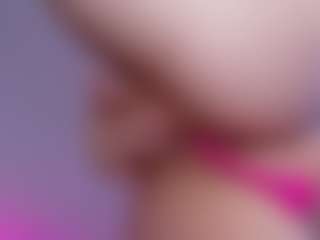 Live cam show with Eva William - Fullynaked on xplaylive.com