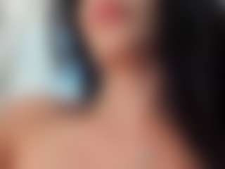 Naila's Live Sex Cam Show