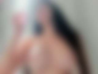 Naila's Live Sex Cam Show