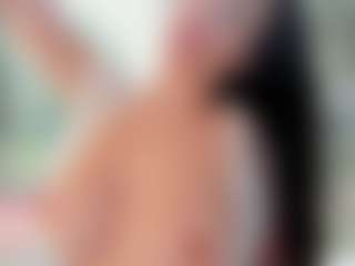 Naila's Live Sex Cam Show