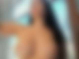 Naila's Live Sex Cam Show