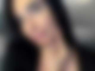 Naila's Live Sex Cam Show