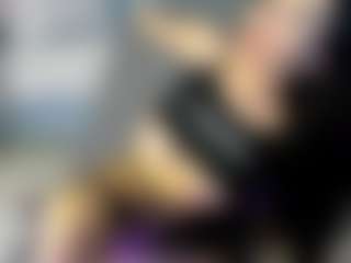 Naila's Live Sex Cam Show