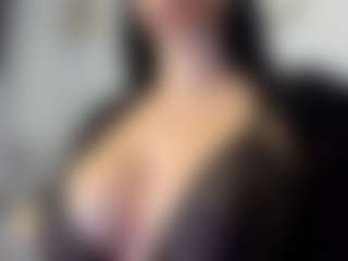 Naila's Live Sex Cam Show