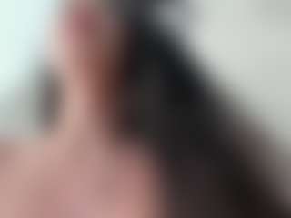 Naila's Live Sex Cam Show