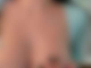 Naila's Live Sex Cam Show