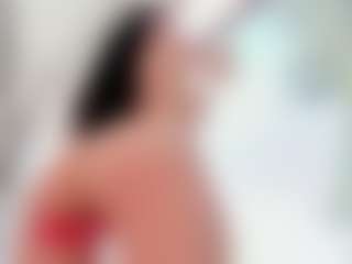 Naila's Live Sex Cam Show