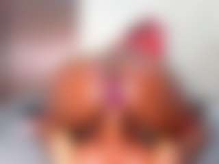 BritneyVega's Live Sex Cam Show