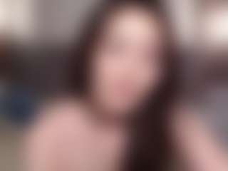 Live cam show with MeloeLili - Average on sexylive.show