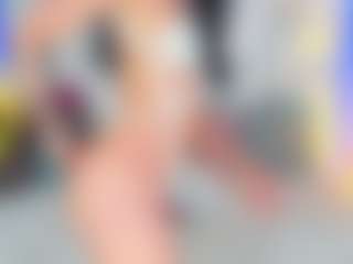 Live cam show with miley-777 - Young Adult on AdultVida.com