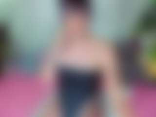 Live cam show with miley-777 - Tease on Camsoda