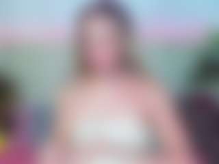 miley-777's Live Sex Cam Show