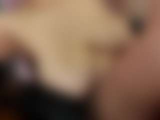 Live cam show with moniquehicks - Joi on Camsoda