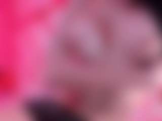 MissCarolinne666's Live Sex Cam Show