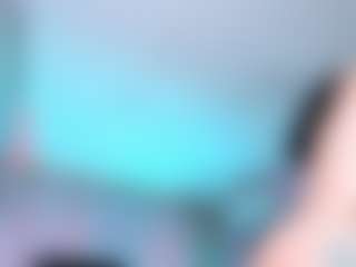 Miss Carolinne 666's Live Sex Cam Show