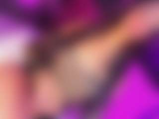 Miss Carolinne 666's Live Sex Cam Show