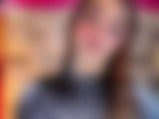 Live cam show with Camila Vasquezz - Brown Eyes on friskycurves.com