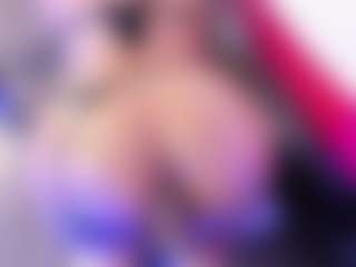 Live cam show with SusanCouper - Fingers on CamSodaAdn