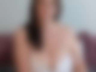 Live cam show with BustyHousewife - MILF on nudelive.tv | united states