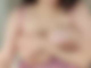 Live cam show with Milk Breast - Big Tits Small Tits on livesuperchat.net