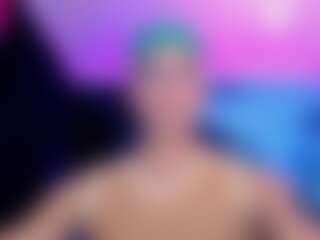 Live cam show with DedeLeon - Living Room on Camsoda