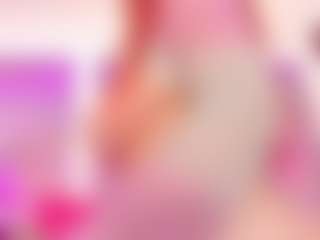 LUNA CHERRY's Live Sex Cam Show