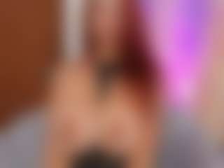 LUNA CHERRY's Live Sex Cam Show