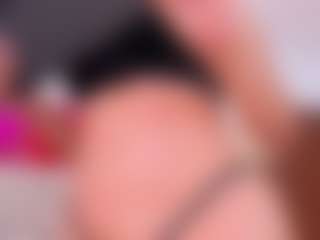 AriaRusso's Live Sex Cam Show