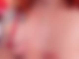 Live cam show with AriaRusso - Smoking on Milfs Live