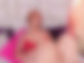 Live cam show with AriaRusso - Thick on Camsoda Late Night