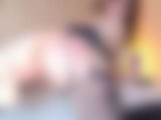 Live cam show with EdaBonne - Living Room on https://playwithruby.com