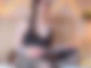 Live cam show with EdaBonne - Facial Piercings on https://playwithruby.com