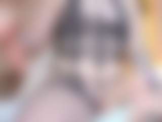 Live cam show with EdaBonne - Bedroom on CamClone