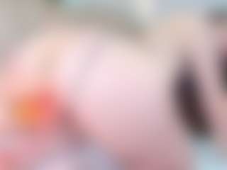 Live cam show with EdaBonne - Living Room on fuck-show.com