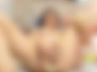 Marcela-Toca MILF webcam performer live streaming
