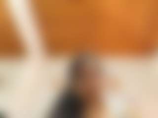 Live cam show with Marcela-Toca - Brown Eyes Mature on Camming Site