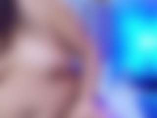 Rachele-x's Live Sex Cam Show