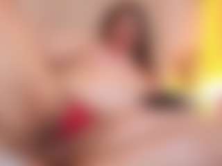 Rachele-x's Live Sex Cam Show