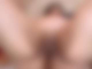 Rachele-x's Live Sex Cam Show