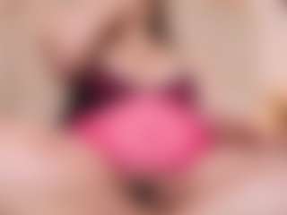 Live cam show with Rachele-x - Middle Aged on TeamSkeetLive