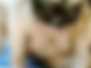 SquirtyMayaGold's Live Sex Cam Show
