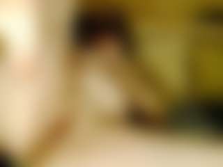Live cam show with SquirtyMayaGold - Green Eyes on Strip Flash - Live Sex Shows