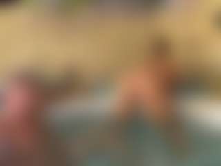 backitupwrennd's Live Sex Cam Show