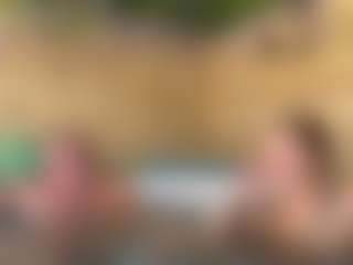 backitupwrennd's Live Sex Cam Show