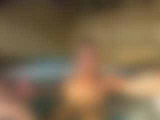 backitupwrennd's Live Sex Cam Show