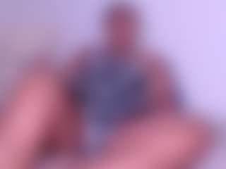 Hanna-passion MILF webcam performer live streaming