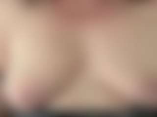 naughty-rosie's Live Sex Cam Show