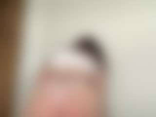 naughty-rosie's Live Sex Cam Show