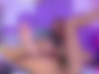 AuraRoss's Live Sex Cam Show