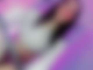 MiikaelaOrtiz's Live Sex Cam Show